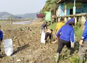 Pokdarwis Paggong Sebedang Edukasi Masyarakat Agar Tidak Buang Sampah di Danau