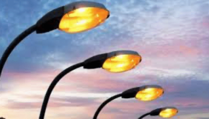 PAD dari Pajak Listrik Capai Rp67,6 Miliar, Tapi Lampu Jalan di Ketapang Masih Gelap