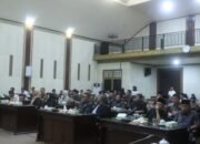 Sidang paripurna DPRD Kabupaten Sambas Pandangan Umum Fraksi soal Rancangan Perubahan APBD Tahun Anggaran 2025.