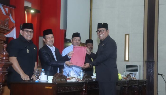 Pinjaman Daerah Sambas Hanya Disetujui Rp80 Miliar dari Usulan Rp237 Miliar