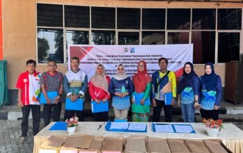 Arsip lama Kabupaten Mempawah yang akan dimusnahkan.