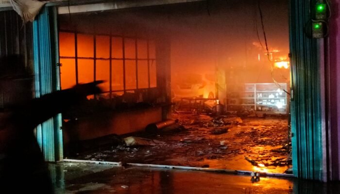City Audio di Galang Sungai Pinyuh Kebakaran saat Pemilik Keluar Rumah