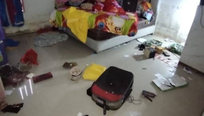 Anak-anak Nakal Bongkar Rumah Warga di Pinang Merah, Kecamatan Tangaran Sambas