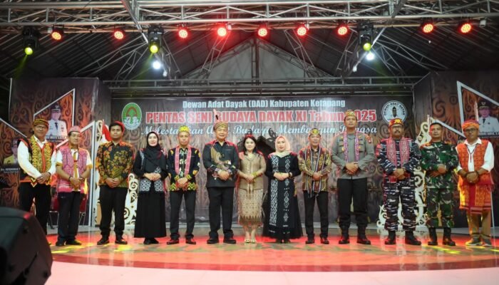 Resmi Tutup PSBD XI, Bupati Ketapang Tekankan Pelestarian Budaya dan Penguatan Ekonomi Lokal