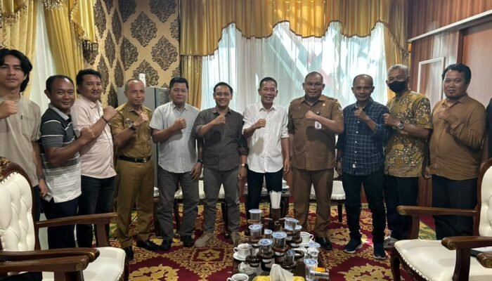 Wabup Jamhuri Amir Apresiasi Kehadiran KAWAN Ketapang, Ajak Media Kawal Pembangunan Daerah