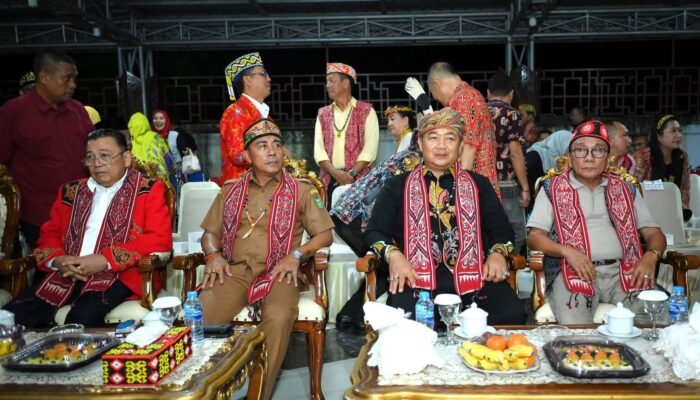 Pentas Seni Budaya Dayak ke-IX DAD Ketapang Resmi Dibuka, Meriah dan Penuh Makna