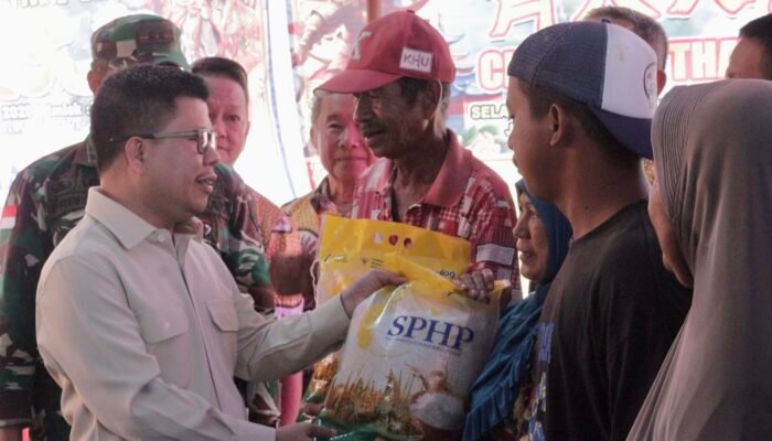 Bupati Satono Secara Resmi Buka Kegiatan Gerakan Pangan Murah di Desa Bakau dan Dungun Laut