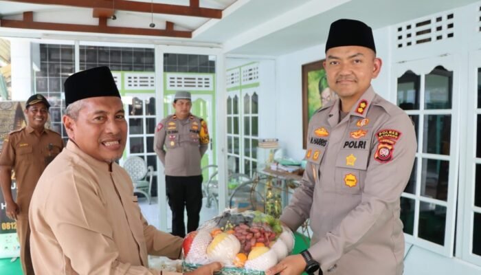 Perkuat Sinergi Jaga Kamtibmas, Kapolres Ketapang Silaturahmi ke Ketua MUI