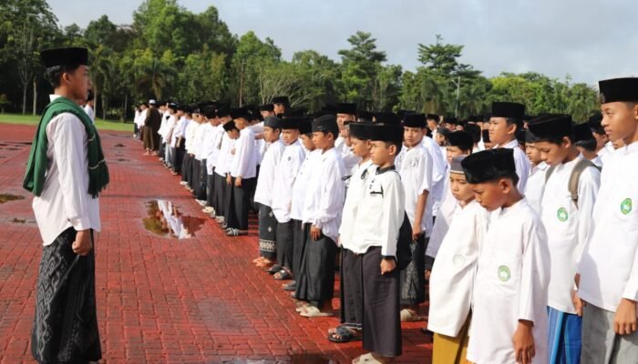 Santri Ponpes At-Tawassul Samustida Ikuti Upacara Peringatan Hari Santri Nasional yang Digelar Pemkab Sambas