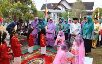 Kunjungi TK Negeri Pembina, Erlina Tekankan Pentingnya Satu Tahun PAUD Sebelum SD