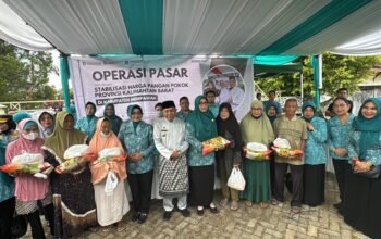 Operasi pasar PKK di Kabupaten Mempawah.