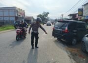 Polisi tiba di lokasi kecelakaan CR-V pecah ban di Sungai Pinyuh, Kabupaten Mempawah.