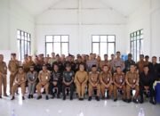 Pertemuan di Kantor Camat Sadaniang membahas masalah PT AHAL