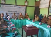 Rapat lintas sektoral Camat Tangaran, Suhut Firmansyah dan jajaran membahas stunting.