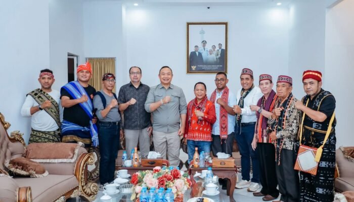 Bupati Alexander Sambut Kunjungan Bupati Ngada, Bahas Kerja Sama dan Budaya Flobamora