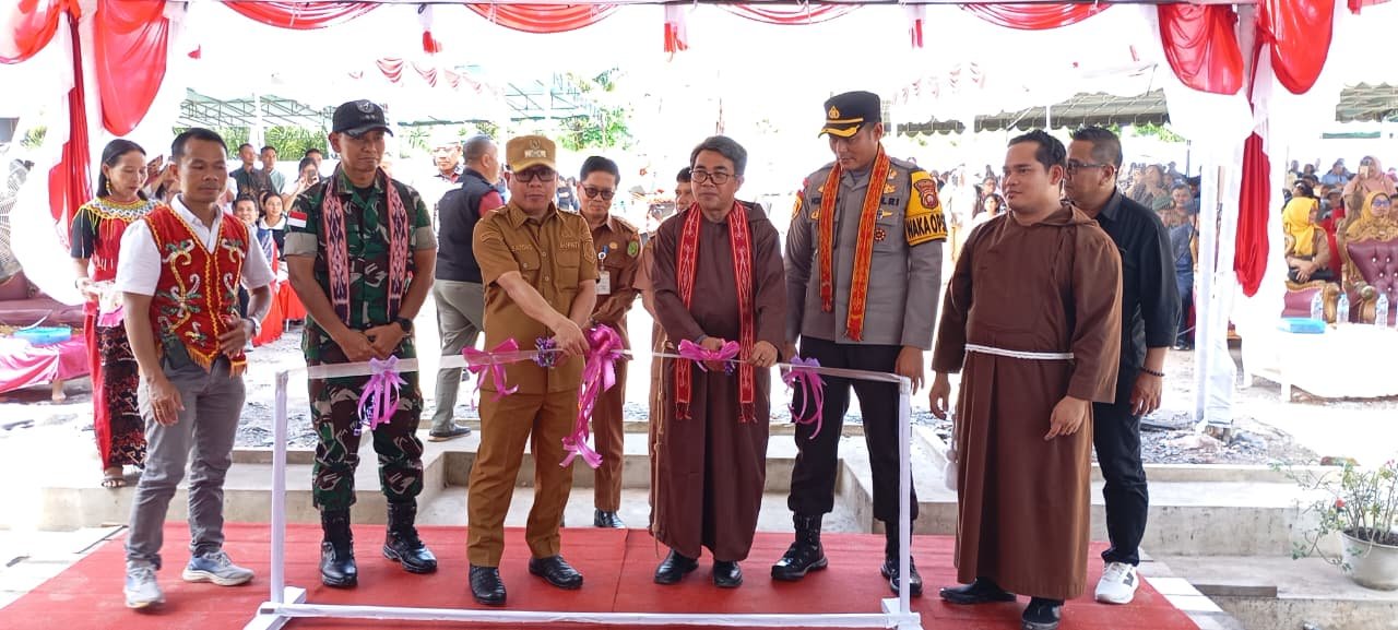 Bupati Sambas resmikan rumah singgah Kapusin Santok.