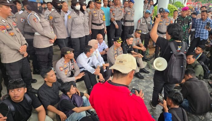 Aspirasi Tak Dipenuhi DPRD, Mahasiswa akan Demo Kantor Bupati Mempawah