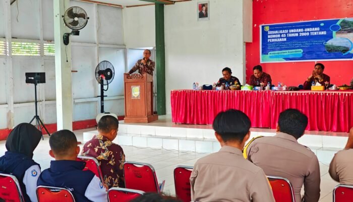 Dinas Perikanan Sambas Sosialisasikan Bahaya Meracun Ikan di Kecamatan Tebas