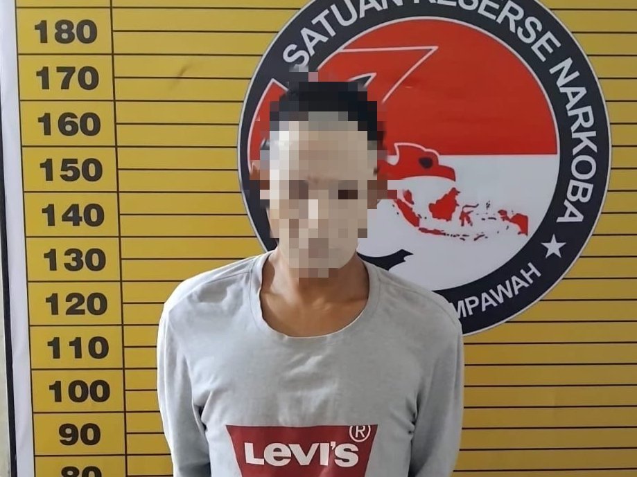 Pengedar sabu inisial R diringkus polisi di Mempawah Hilir.