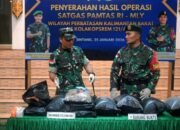 Barang bukti ganja 12,2 kilogram yang diselundupkan melalui Pantai Belacan, Paloh, Kabupaten Sambas/Foto Korem 121/Abw