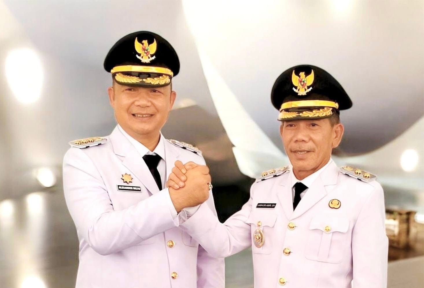 Bupati Alexader bersama Wabup Jamhuri