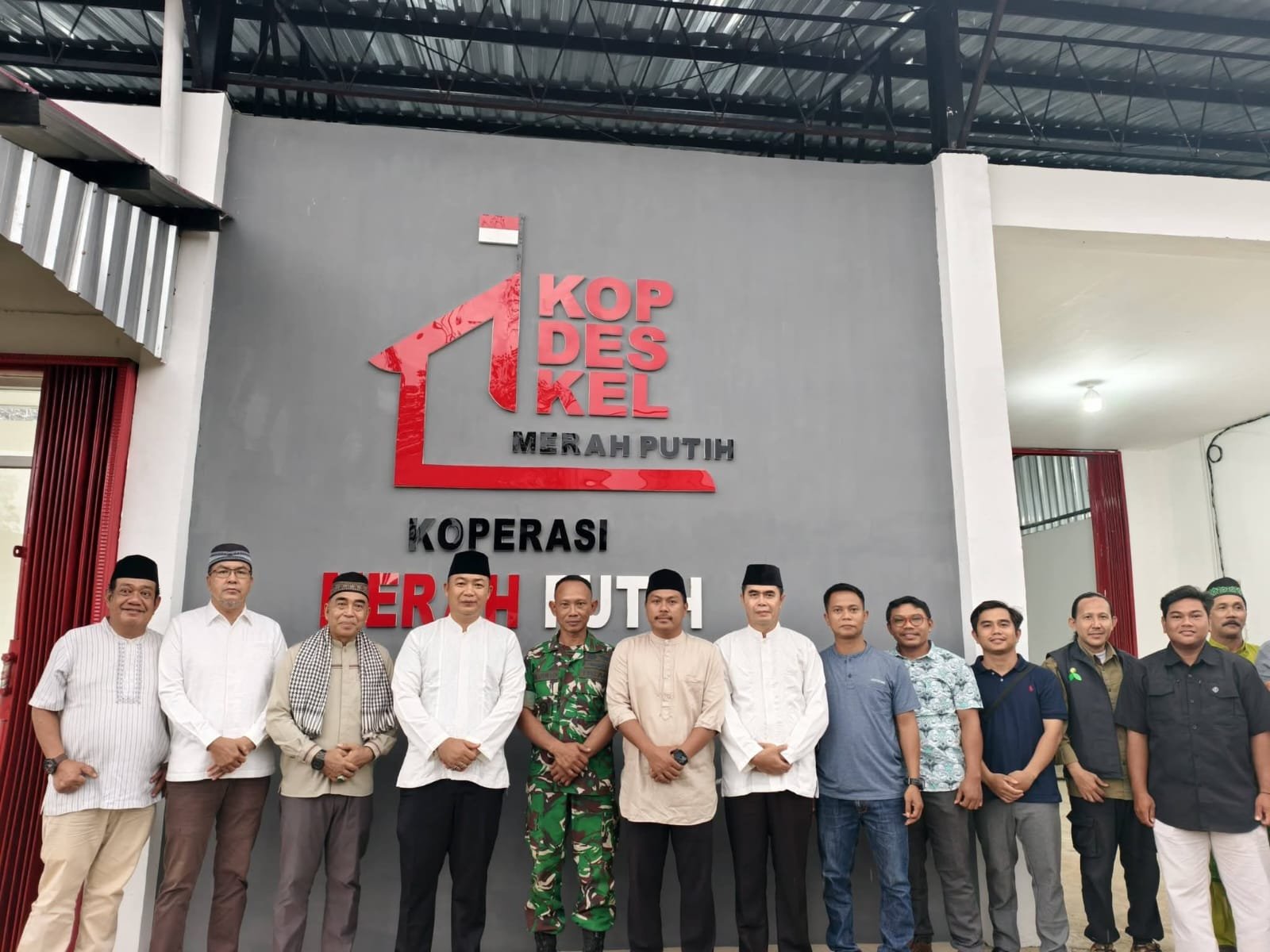 Keporasi Merah Putih