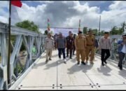 Bupati Sambas Resmikan Jembatan Bailey Ramayadi Akses Wisata Batu Lapak