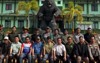 Naik Ranpur hingga Latihan Menembak, Dewan Mempawah Mencoba Aktivitas TNI Yon Kav 12/BC