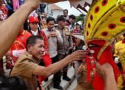 Semarak Imlek 2026, Wabup Jamhuri Amir Sambut Atraksi 10 Naga dan Barongsai di Kantor Bupati