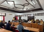 Komisi III DPRD Mempawah Terima Hearing Masyarakat Desa Mendalok Terkait Masalah di PT Unicoco