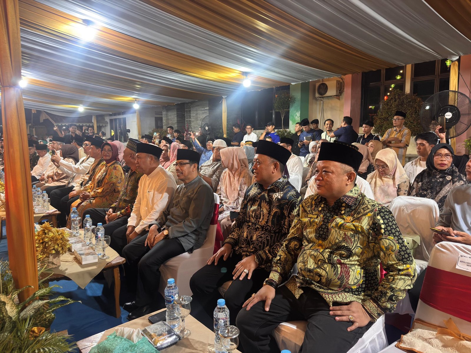 Ketua dan Wakil Ketua DPRD Kabupaten Mempawah menghadiri pembukaan Festival Sahur-sahur ke-23.