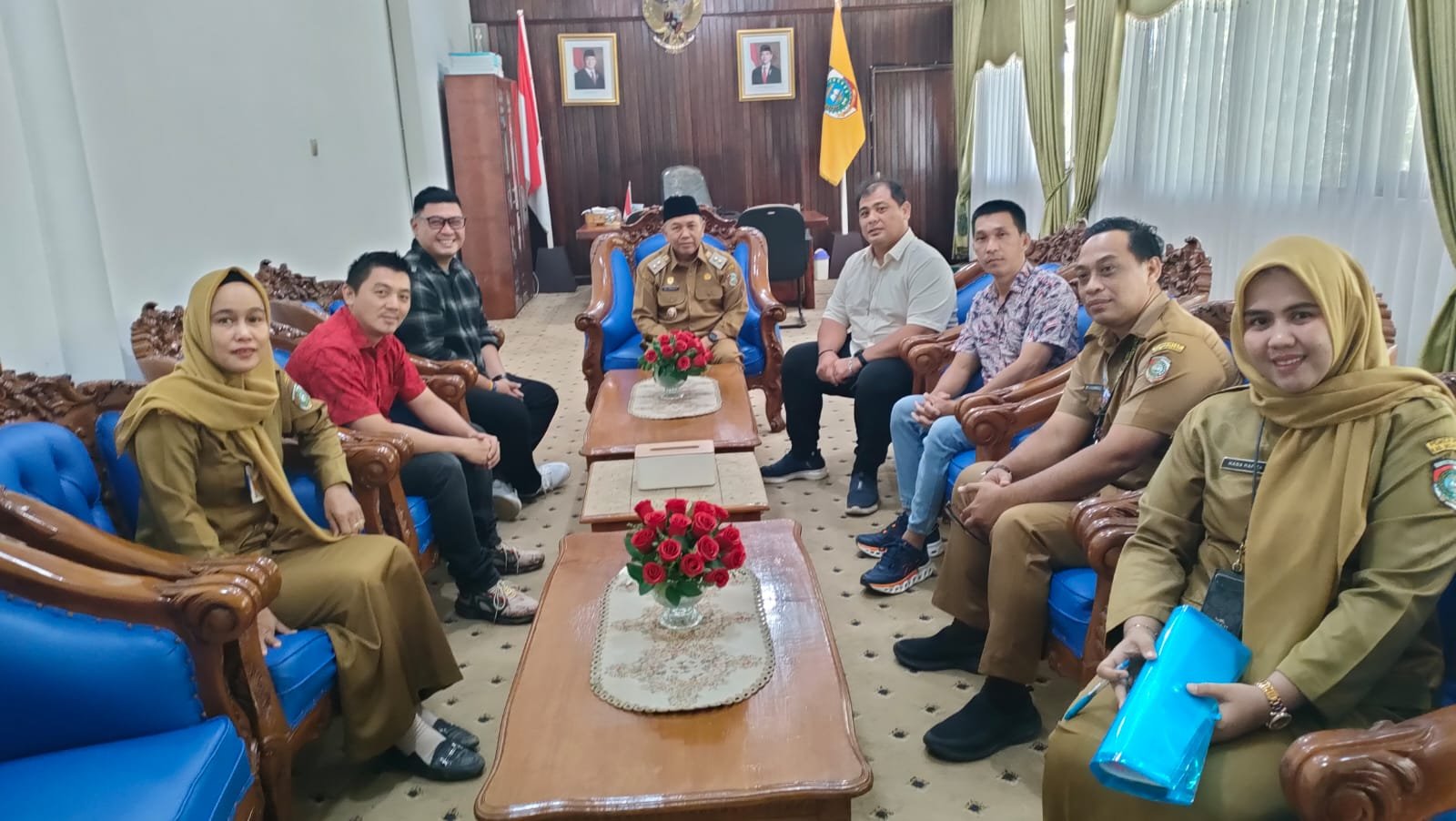 Tim Basket Viva Sungai Pinyuh audiensi ke Wakil Bupati Mempawah.