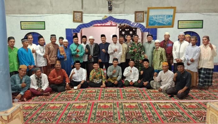 Safari Ramadan Pemerintah Kecamatan Tangaran Ditutup di Desa Simpang Empat