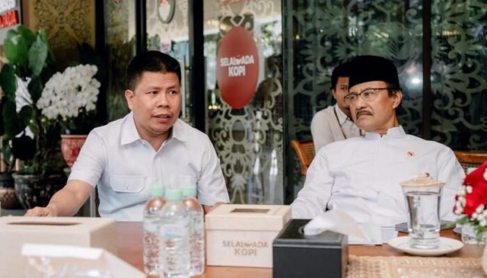 Satono Bertemu Langsung Menteri Sosial RI Minta Sambas Jadi Prioritas Program Sekolah Rakyat