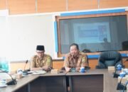 Sekda Sambas, Fery Madagaskar pimpin rapat persiapan usulan penghargaan Satyalancana Wira Karya.