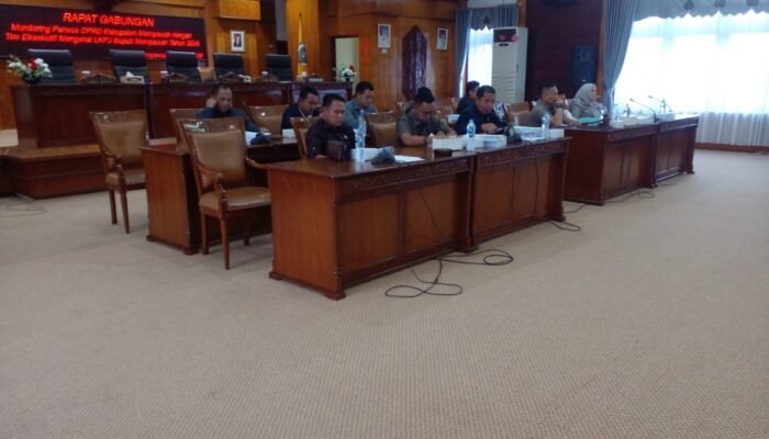 Pansus DPRD Mempawah Mulai Bahas LKPJ Bupati 2025