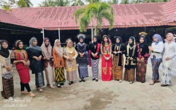 Peringati Hari Kartini, SMAN 1 Sungai Pinyuh Gelar Berbagai Perlombaan