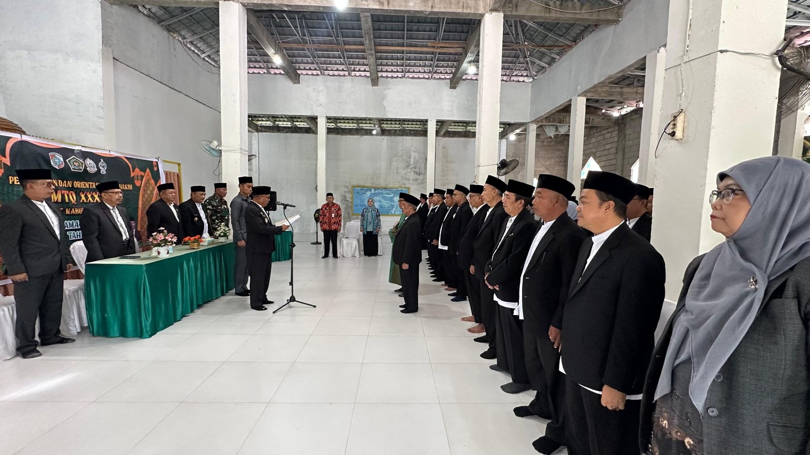 Pelantikan dewan hakim MTQ tingkat Kabupaten Mempawah tahun 2026.