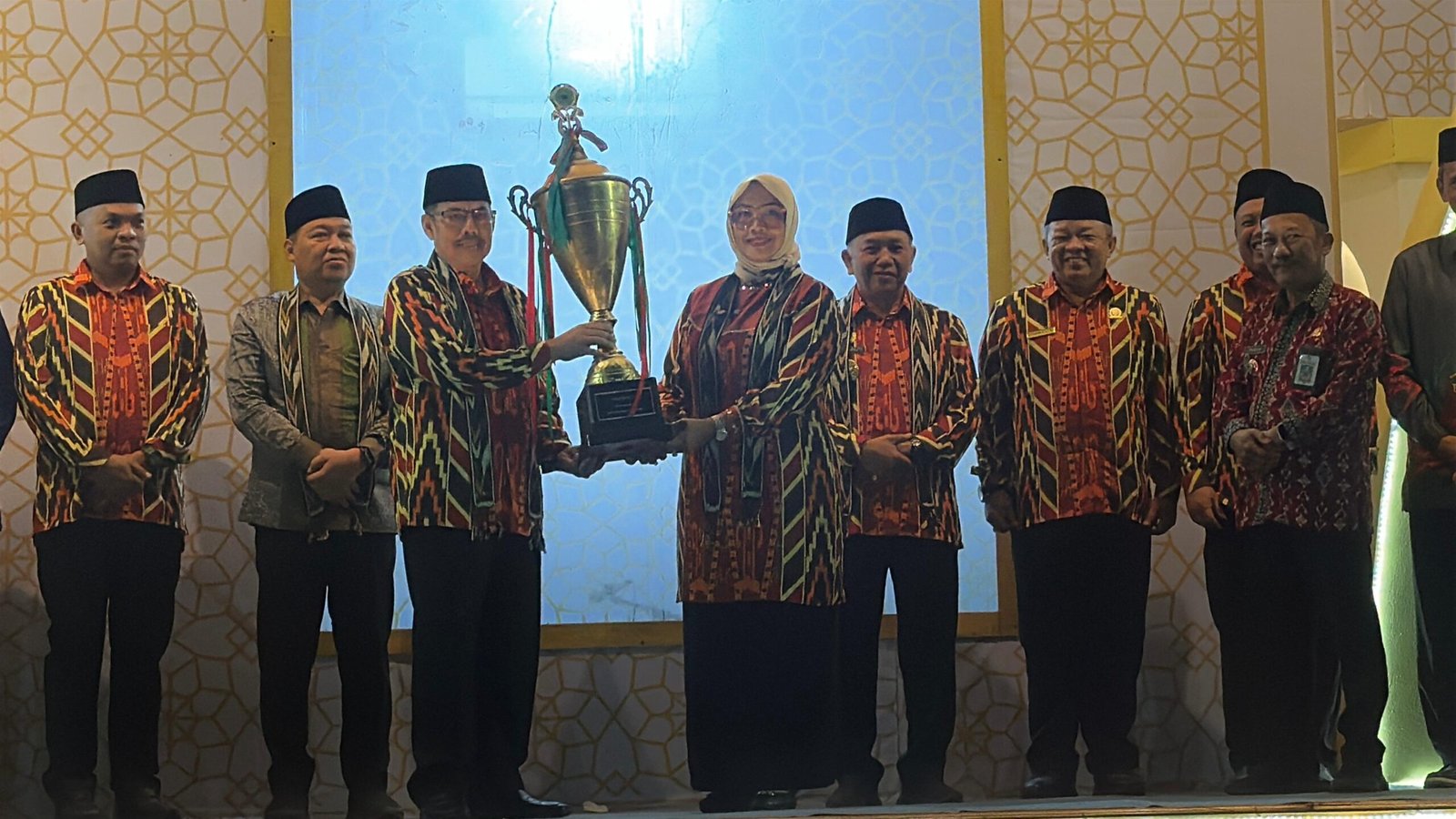 Momen pembukaan MTQ tingkat Kabupaten Mempawah di Kecamatan Sadaniang.