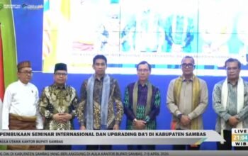 Wamendagri dan Bupati Minta Dai di Sambas Jadi Motor Pembangunan Perbatasan