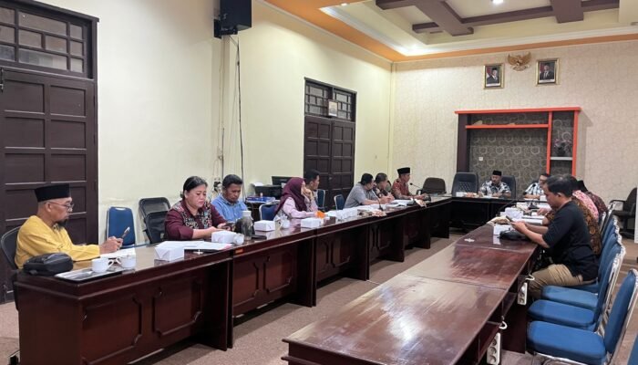 Dipimpin Sehan Abdul Rahman, Komisi II DPRD Sambas Bedah Masalah BBM Subsidi di SPBUN Selakau