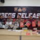 Wakapolres Mempawah, Kompol Antonius memimpin konferensi pers Operasi Pekat Kapuas 2026.