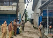 Kadis Kominfo Mempawah Turun Tangan, Tiang Wifi Bengkok di Gang Rahmat Diduga Milik Indosat