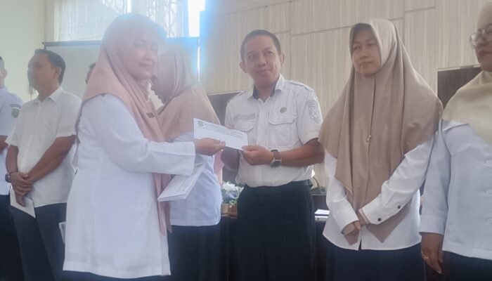 Dinas PPKH Sambas Terima User ID Pemanfaatan Data Kependudukan dari Dukcapil