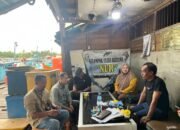 Petugas Dinas PPKH Sambas Lakukan Validasi Lapangan Data Kapal Nelayan Penerima BBM Subsidi