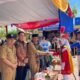 Anggota DPRD Kabupaten Mempawah, Ahmadi mendampingi Wakil Bupati di acara Gebyar Kreativitas Sekolah.