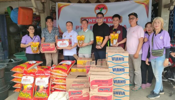 Perhimpunan Tionghoa Kalbar Salurkan Bantuan untuk Korban Kebakaran di Sungai Pinyuh