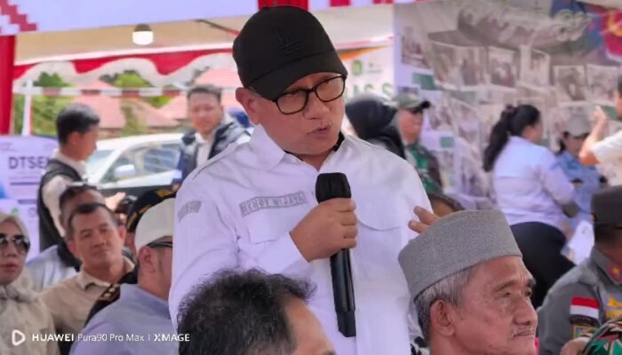 Tinjau Produksi Garam Tunnel di Temajuk, Hendy Wijaya Sebut Potensi Panen Capai 8 Ton per Bulan