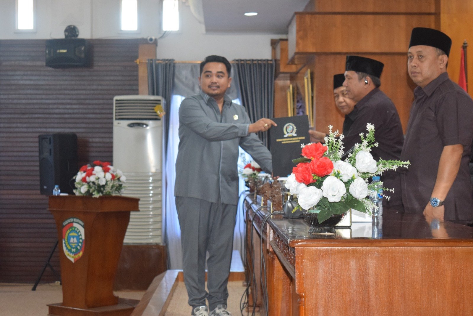 Putra Wahyudi, Fraksi PAN DPRD Kabupaten Mempawah.