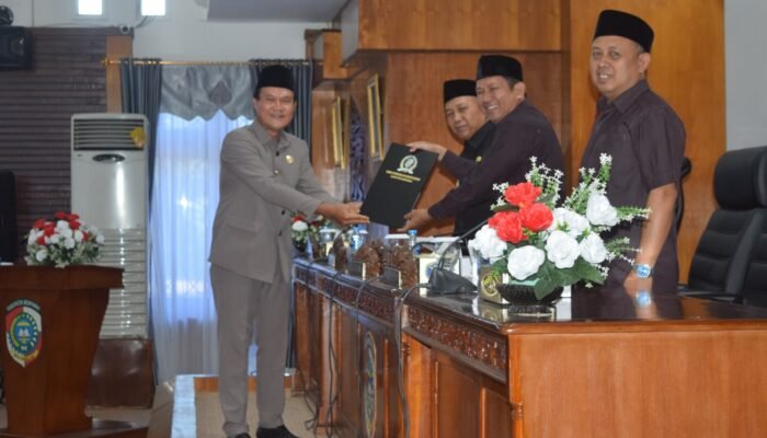 Golkar Mempawah Minta Bupati Optimalkan PAD dan Perkuat Transparansi Pengelolaan Anggaran